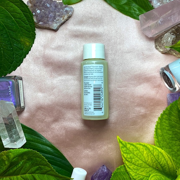 9/$50 Briogeo Color Me Brilliant Mushroom + Bamboo Color Protect Primer - Picture 2 of 3